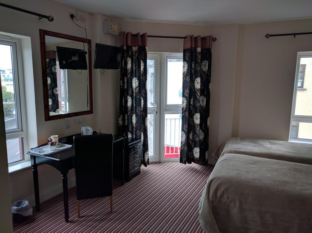 Galway Arms Inn מראה חיצוני תמונה